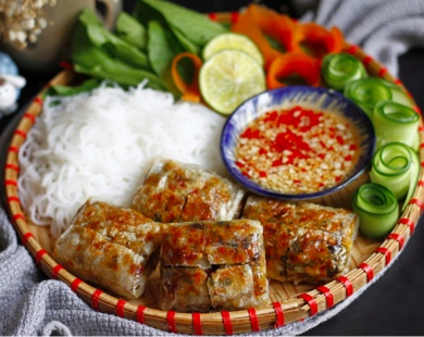 Khám phá ẩm thực bốn phương ngay tại nhà cùng ShopeeFood - Trải nghiệm hoàn toàn mới cho kỳ nghỉ lễ Giỗ tổ Hùng Vương