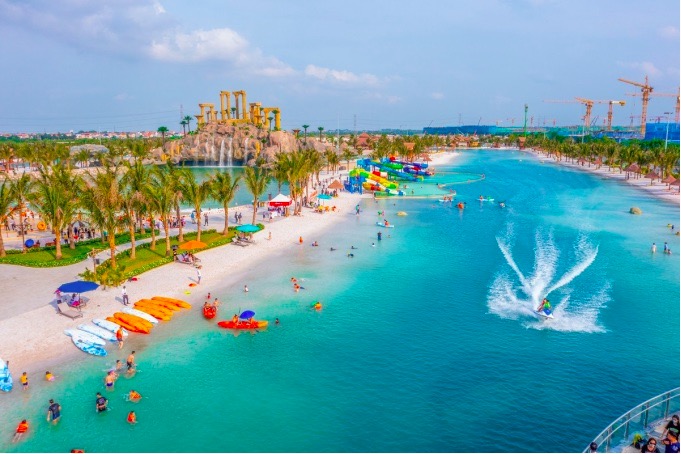 Tổ hợp biển hồ tạo sóng Royal Wave Park xác lập kỷ lục thế giới