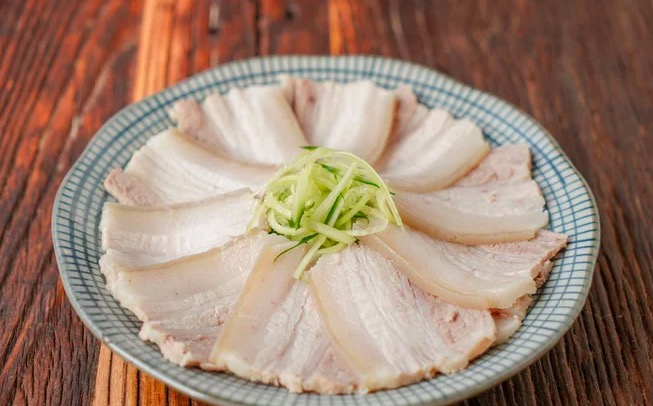 Thịt lợn mua về đừng vội mang luộc, làm theo cách này để thịt mềm ngọt, thơm ngon và bổ dưỡng