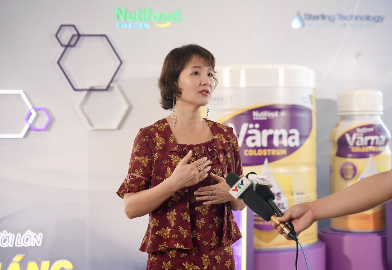 Nutifood Thụy Điển công bố ra mắt sản phẩm mới Värna Colostrum