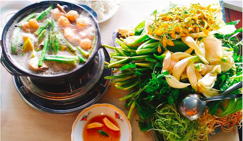 Khám phá ẩm thực bốn phương ngay tại nhà cùng ShopeeFood - Trải nghiệm hoàn toàn mới cho kỳ nghỉ lễ Giỗ tổ Hùng Vương