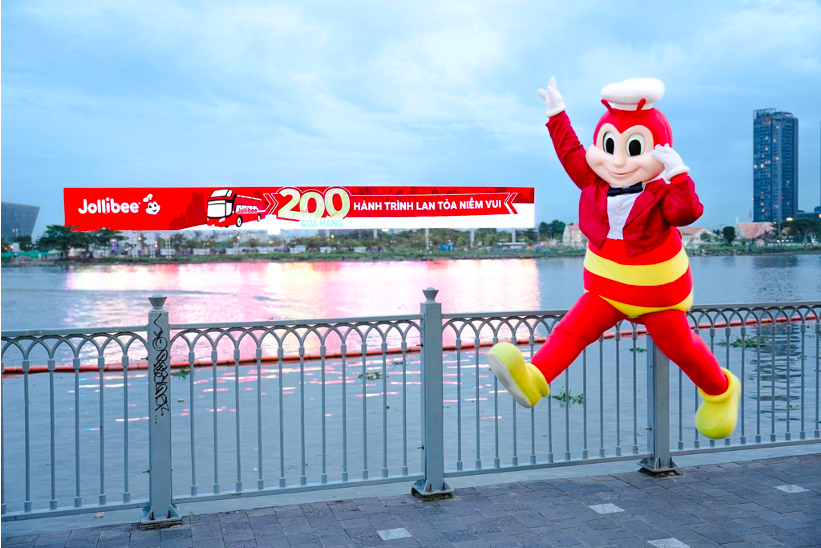 Jollibee Việt Nam cam kết lâu dài với thị trường Việt Nam qua chiến dịch khai trương cửa hàng thứ 200